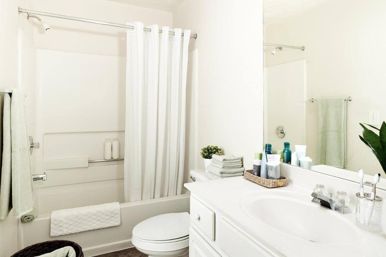 Intown Suites Extended Stay ワーナー・ロビンズ エクステリア 写真