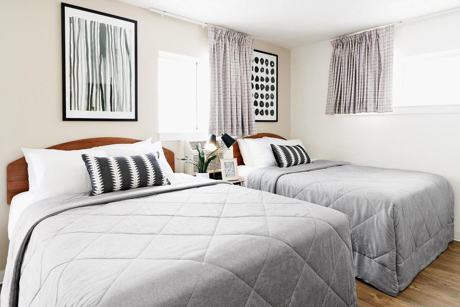 Intown Suites Extended Stay ワーナー・ロビンズ エクステリア 写真